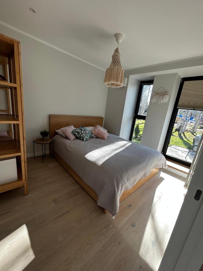 Albatross Getaway By The Sea, Spa And Forest With A Terrace Ķesterciems Exterior foto